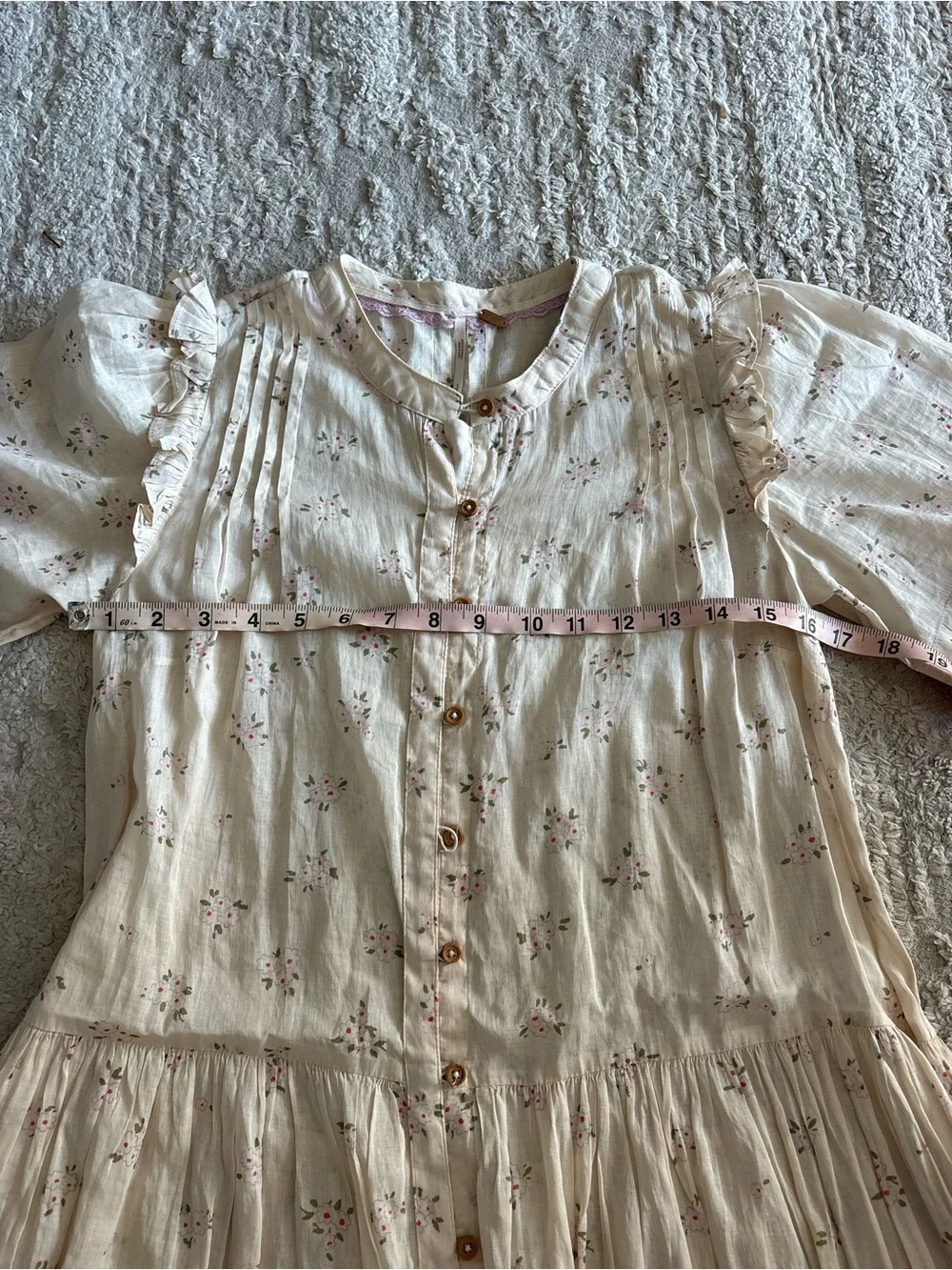 Free People light cream
